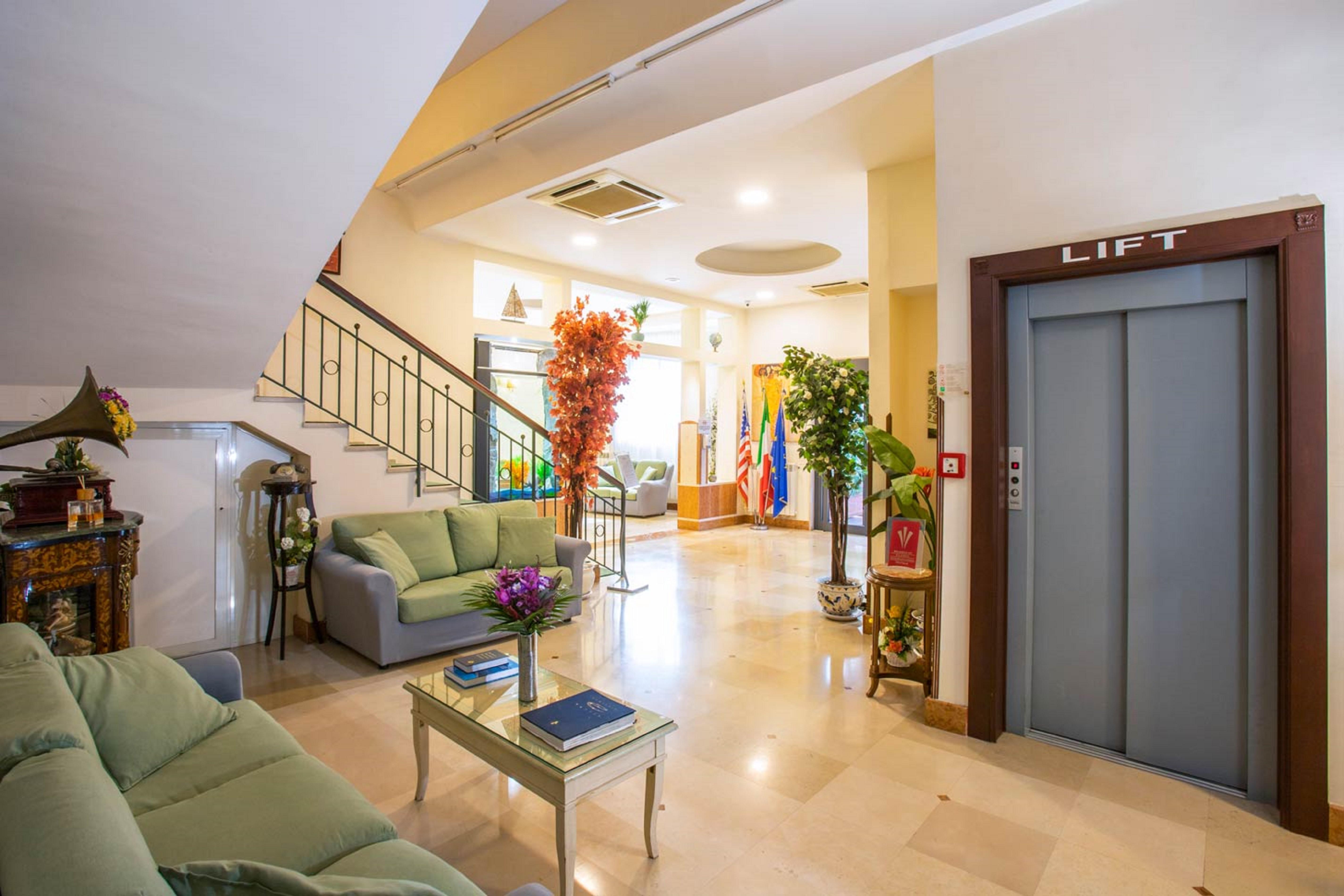 San Paolo 4* Nápoles